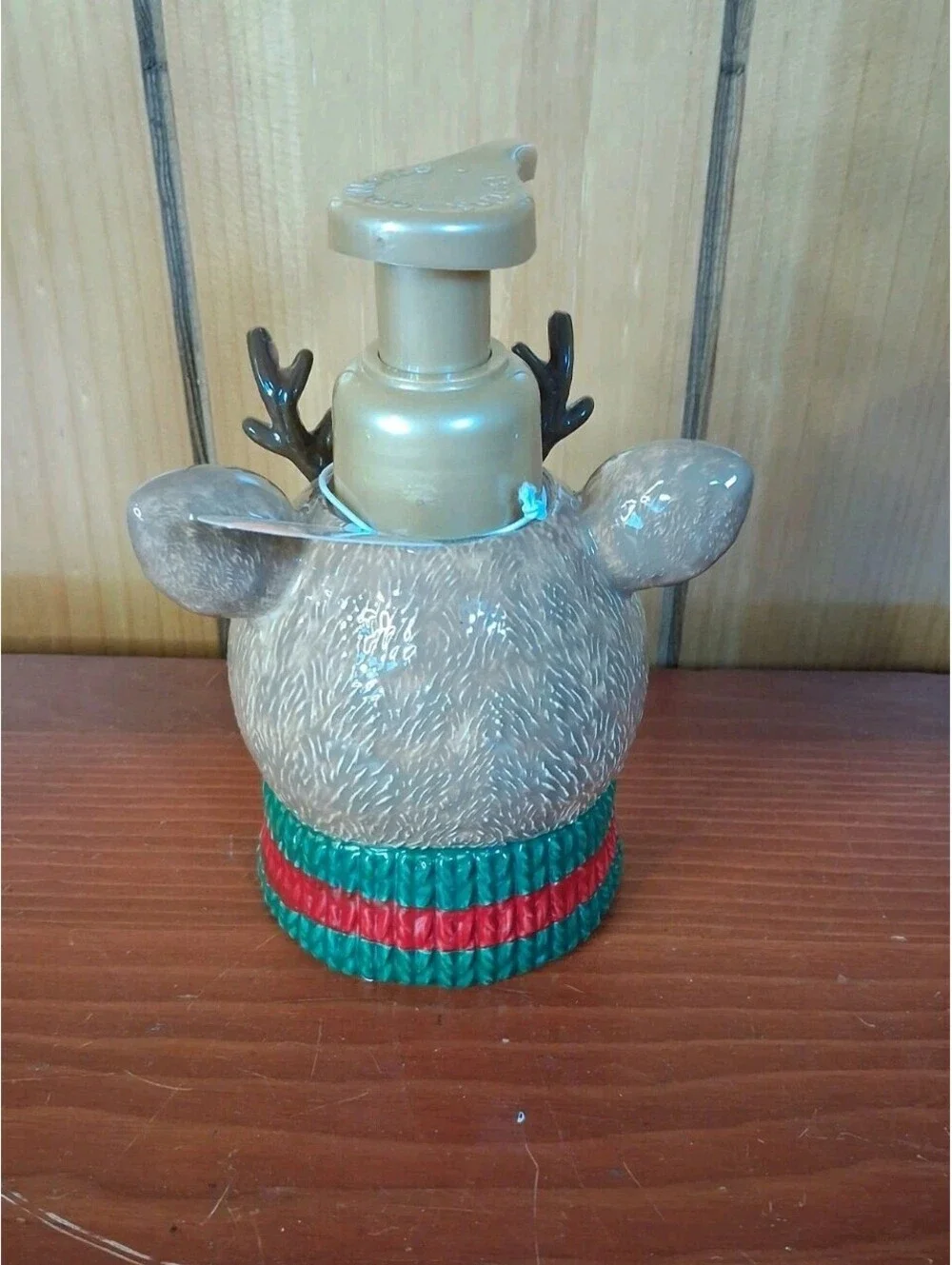 Bath and Body Works Reindeer Foaming Hand Soap DISPENSER Christmas